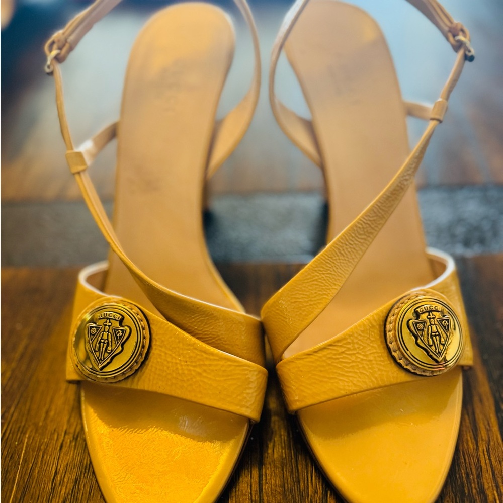 Gucci Tan Strappy Sandals